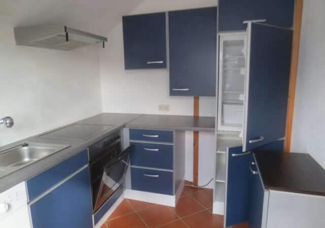 98ec42c2-fea4-4091-9c3c-345c98cc23bc-1924602778